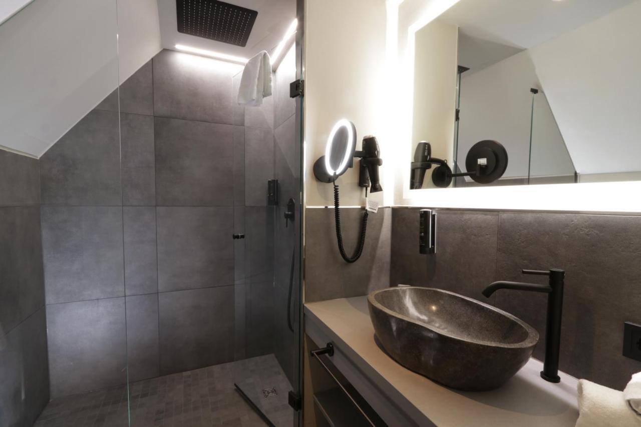 Reinhardts Hotel Бухен Екстериор снимка